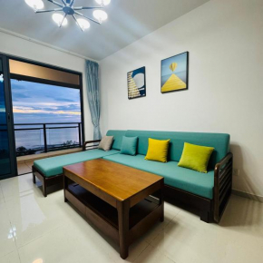 2BR 1BA Seaview Apartment